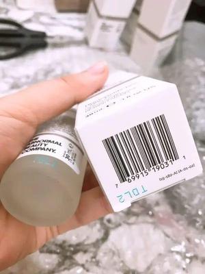 The Ordinary Niacinamide 10% + Zinc 1% Refining Serum